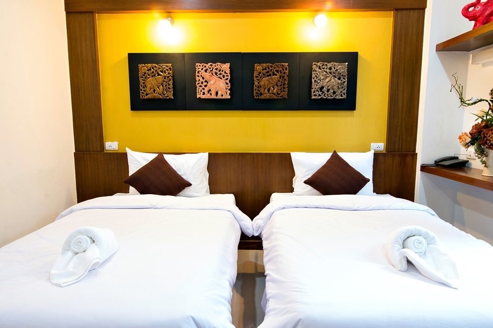 Hotel Cozytel Chiangmai Chiang Mai Exterior foto