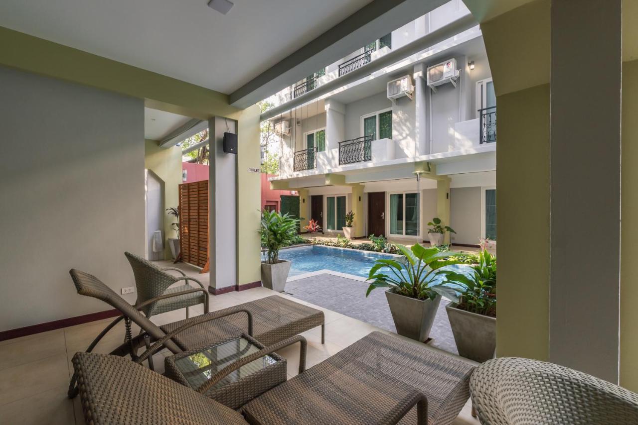Hotel Cozytel Chiangmai Chiang Mai Exterior foto